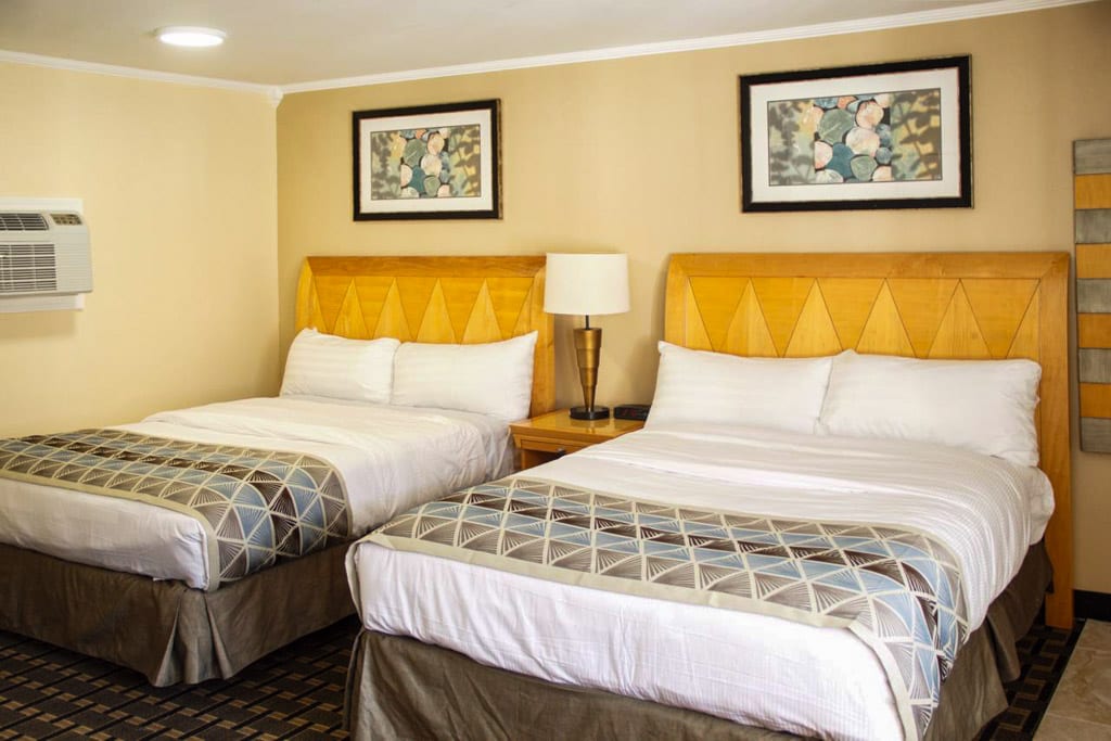 Mount Royal Inn, adams, MA