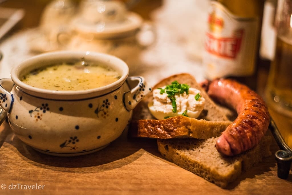 Zapiecek Restaurant in Warsaw