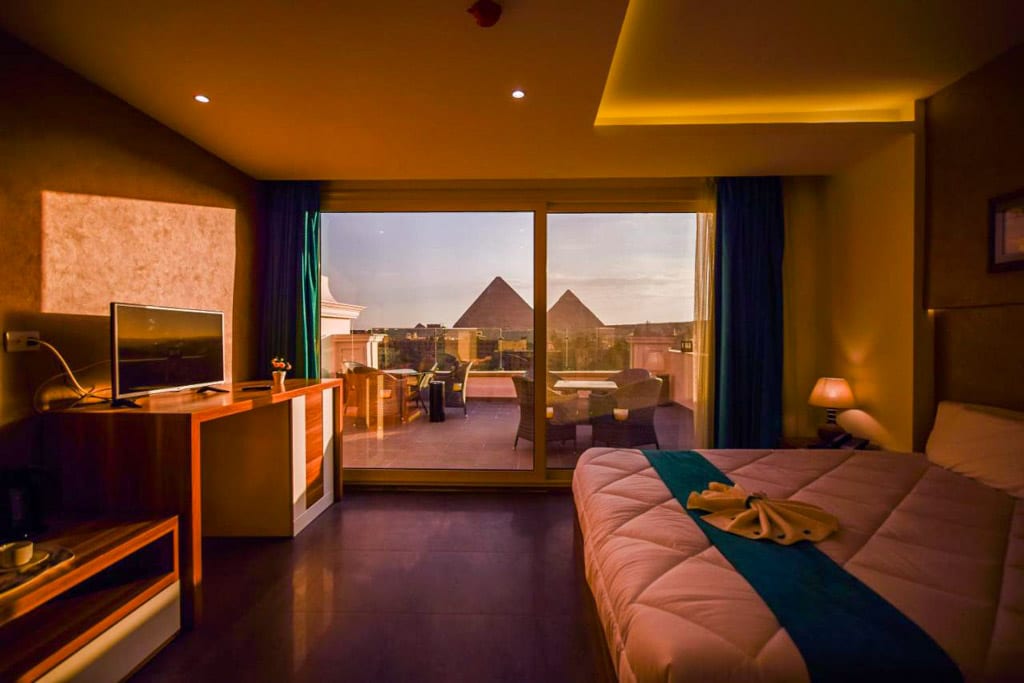 Pyramids Eyes Hotel, Giza, Cairo