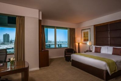 Crowne Plaza Festival City, Dubai